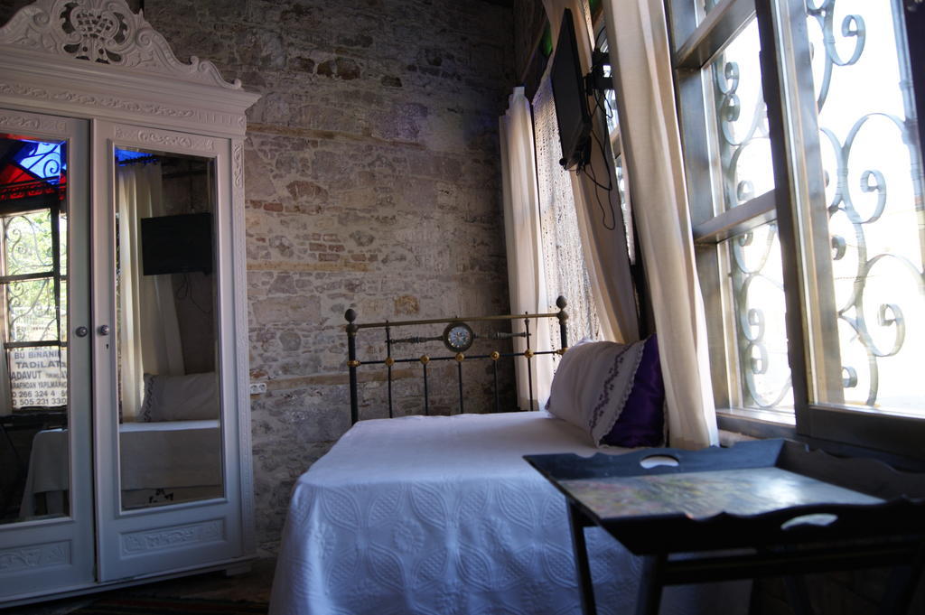 Mahzen Hotel Ayvalı Cameră foto