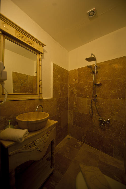 Mahzen Hotel Ayvalı Cameră foto